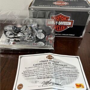 Harley-Davidson Silver Street Stalker Model